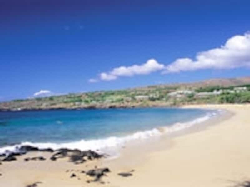 イルカが訪れることでも知られるフロポエ・ビーチパーク（画像協力：ハワイ州観光局）