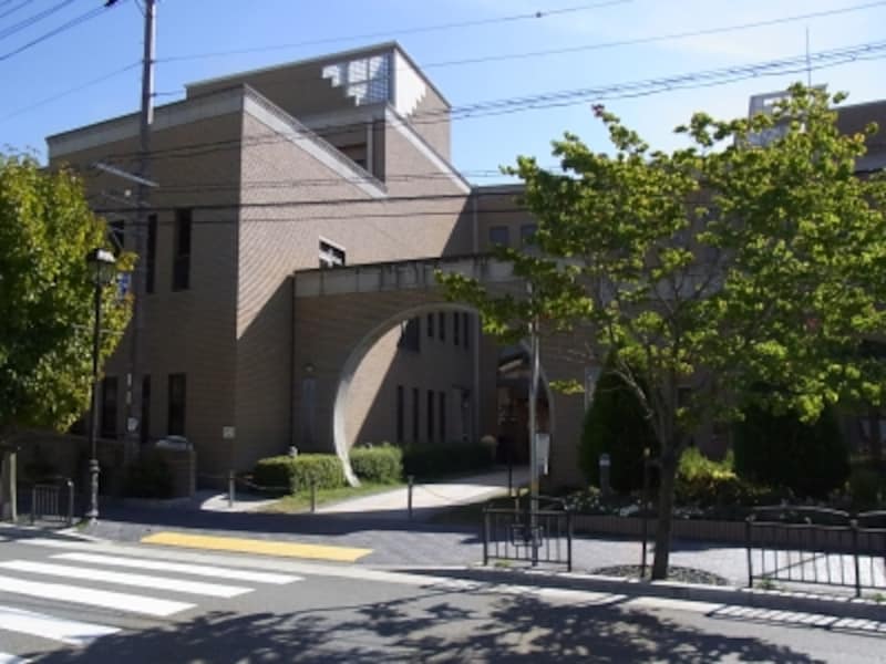 「うらやましい」といわれた西図書館