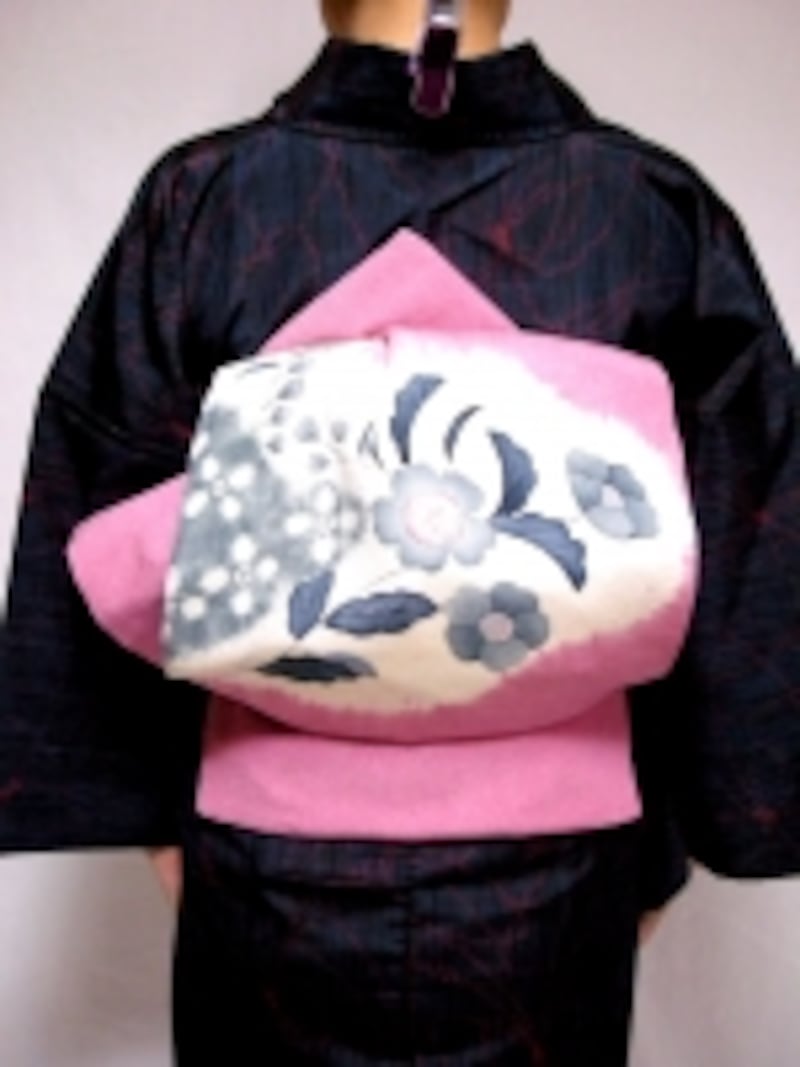 羽根とお太鼓のバランスが大切