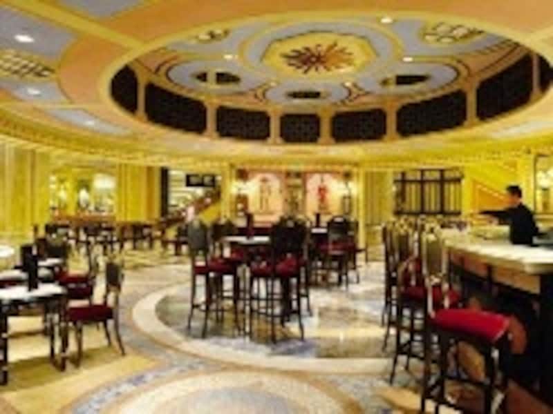 ヴェネチアン・マカオのカジノ内にある24時間営業のカフェ・バー「フロリアン」。 (c) The Venetian Macao -Resort- Hotel