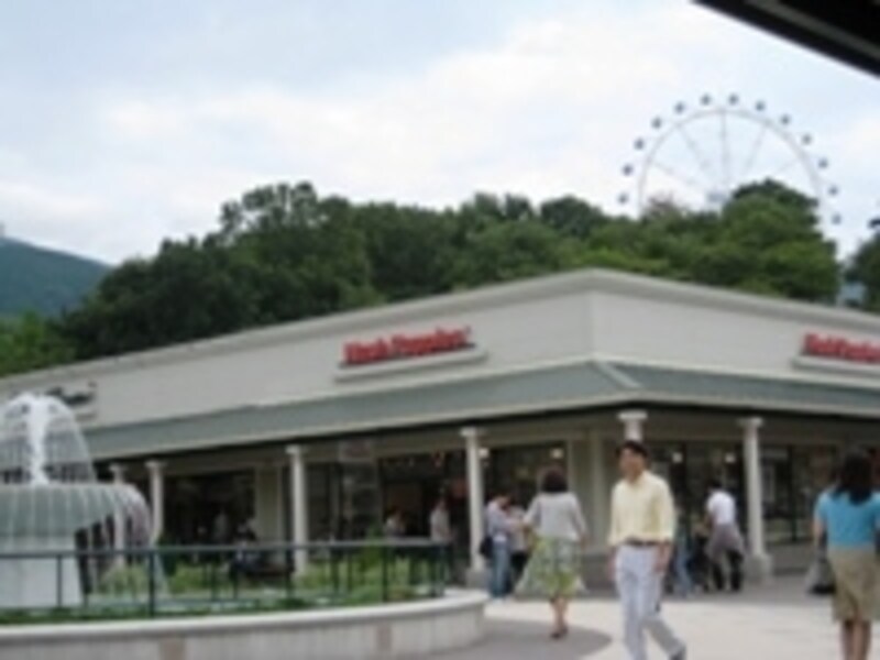 日本最大の御殿場POは広域観光の象徴