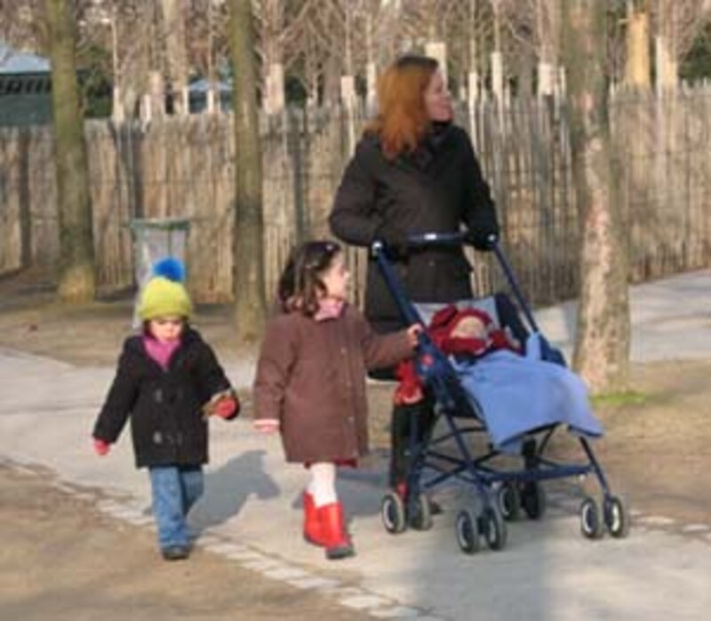 三姉妹でお散歩