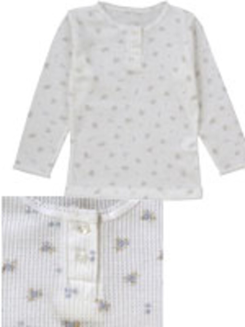 無印良品サーマル小花プリントヘンリーネックシャツ。