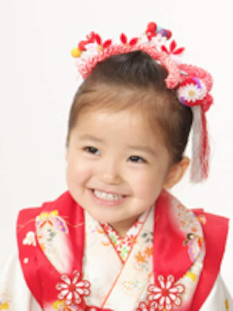 七五三の子供の髪型はこう目立とう 子供服 All About 七五三の子供の髪型はこう目立とう 子供服 All About