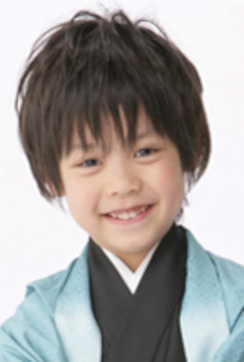 <br>七五三写真で人気のスタジオアリスに、七五三の髪形について取材!今年流行のヘアアレンジをレポートします。