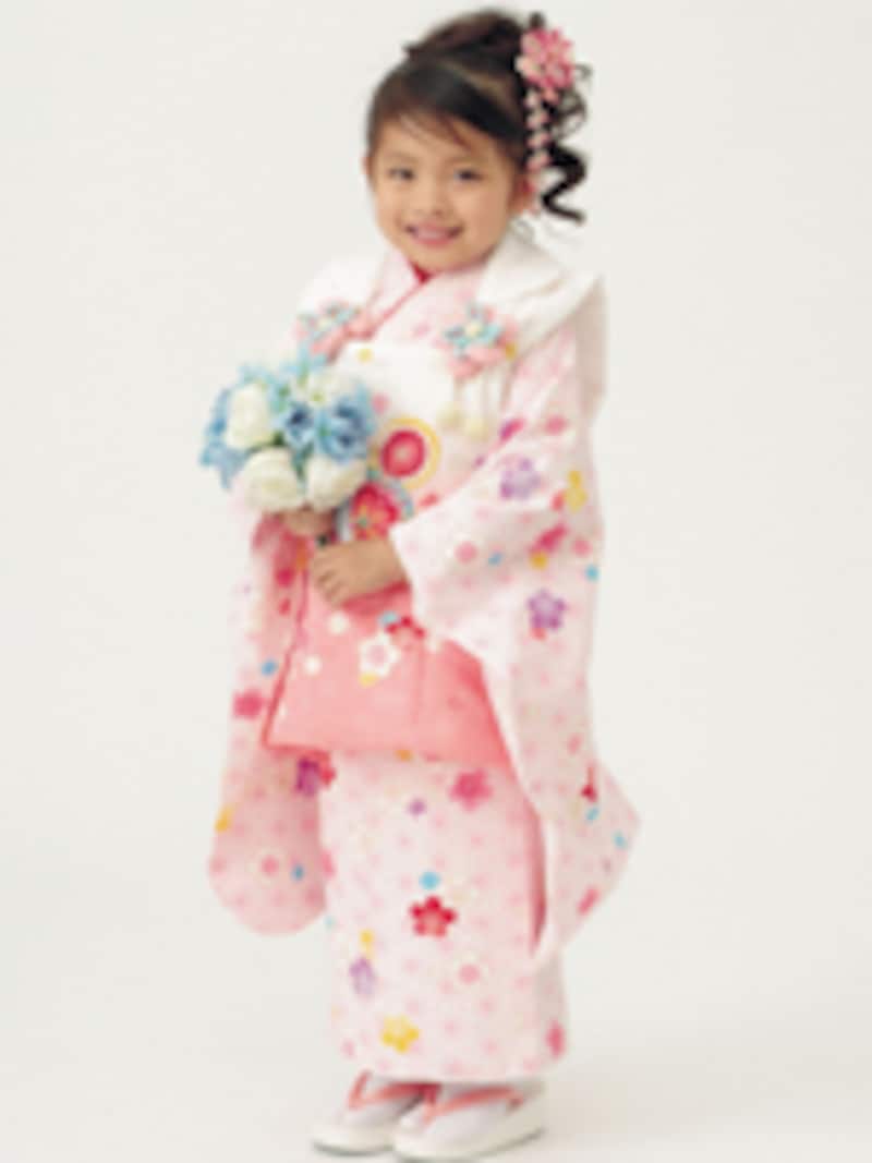 七五三写真撮影で人気のスタジオアリス、今年の一押しはベッキーデザインの着物!