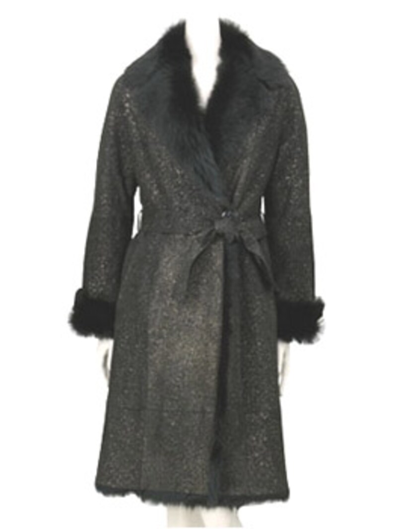 箔プリントを施したシープスキンコート!