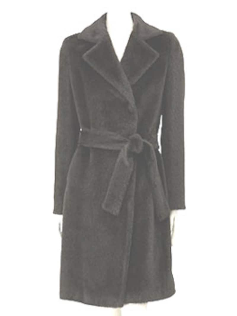 アルパカウールを使用した大人ゴージャスなブラックコート