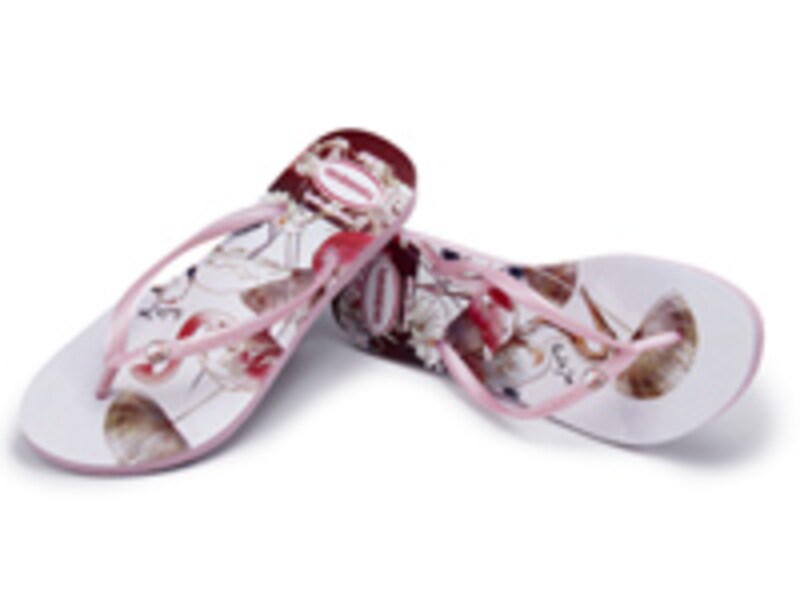 春はハイヒールを脱いでローヒールが新常識