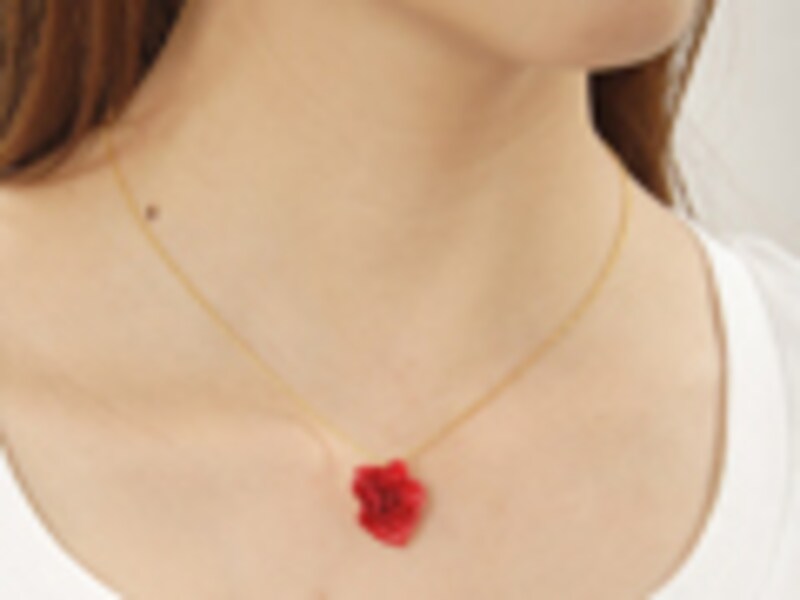 アクセサリーで実践!きれい色×肌色コーデ