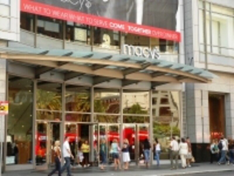 ユニオンスクエアの前にあるデパート・メイシーズ