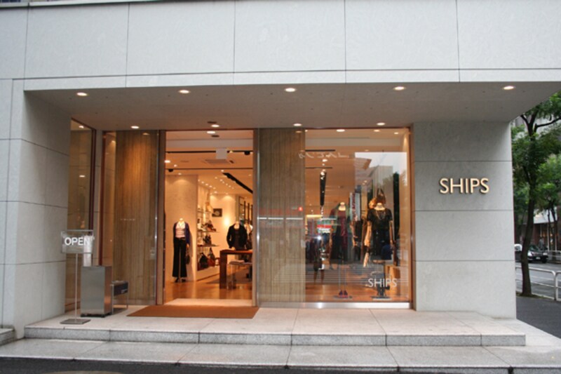 SHIPS有楽町店