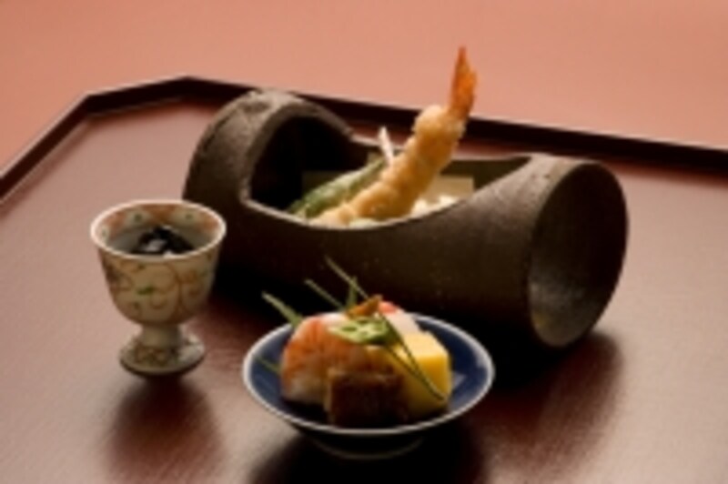 夜の懐石の雰囲気