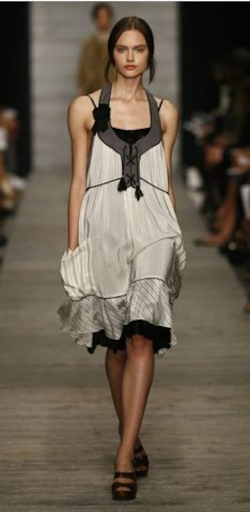 DEREK LAM
