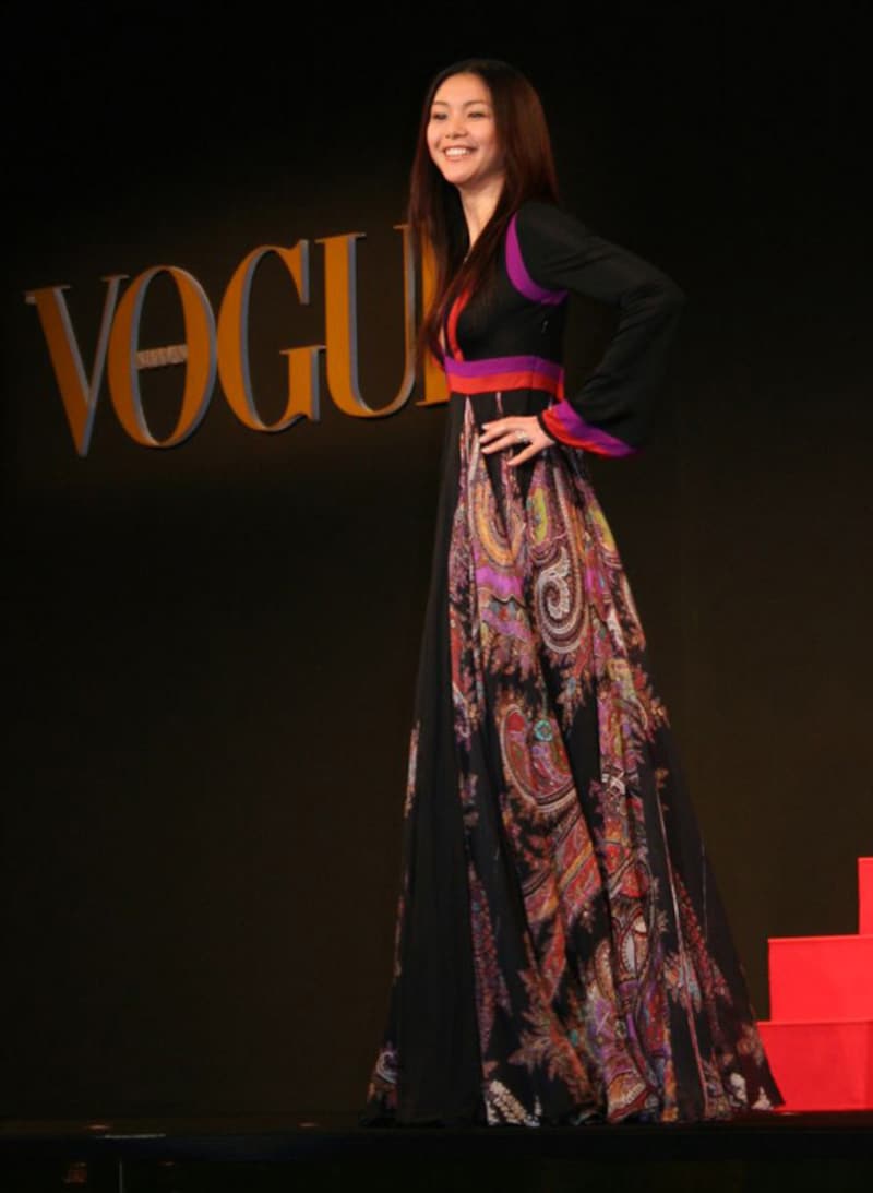 知花くららさん