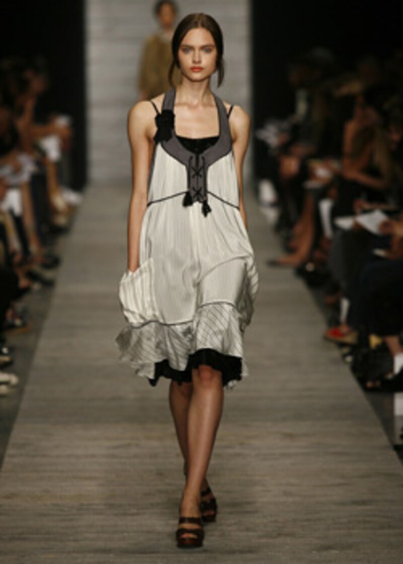 DEREK LAM
