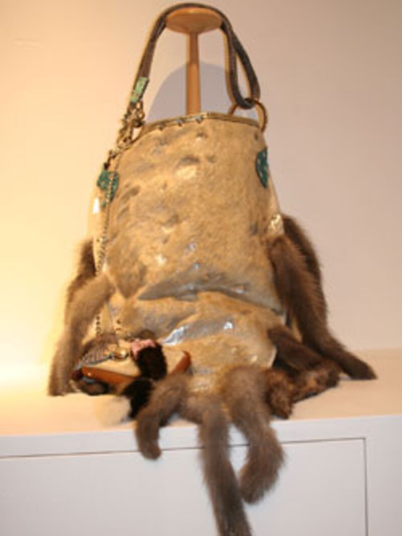 コンセント パリ