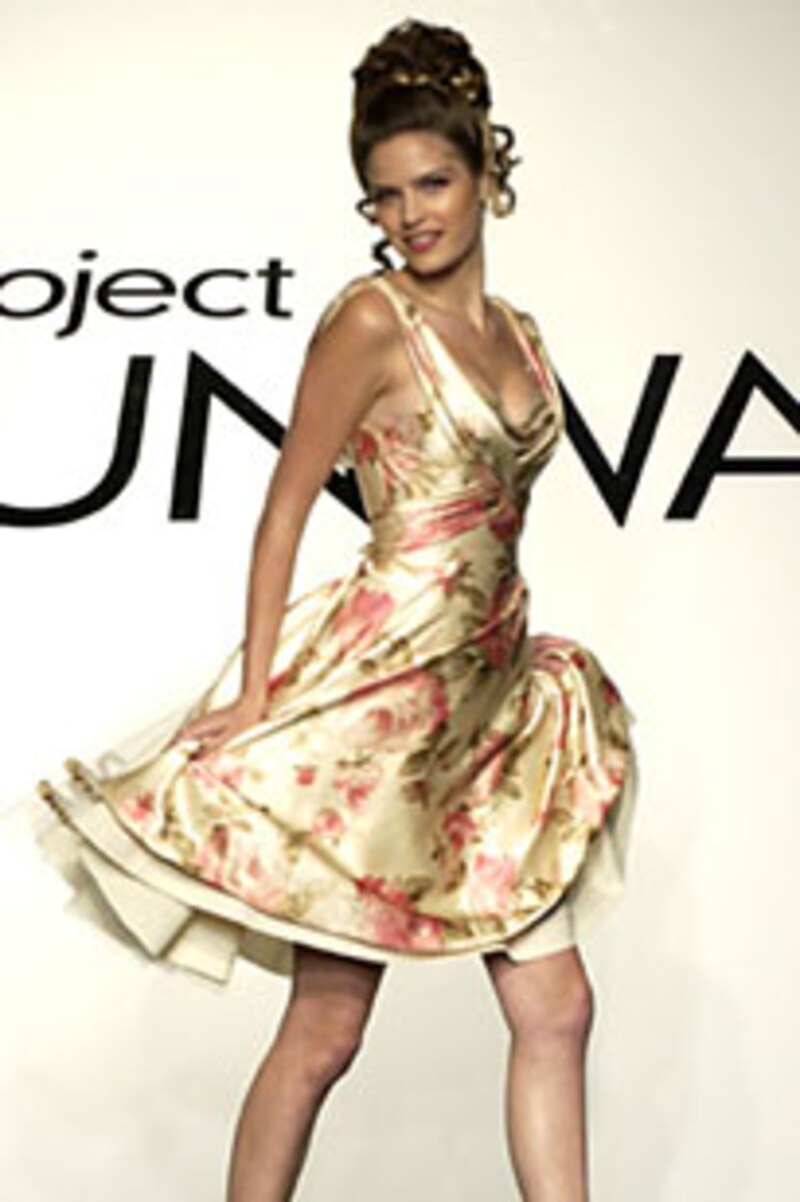 バナナ・リパブリックの新作リゾートウェア