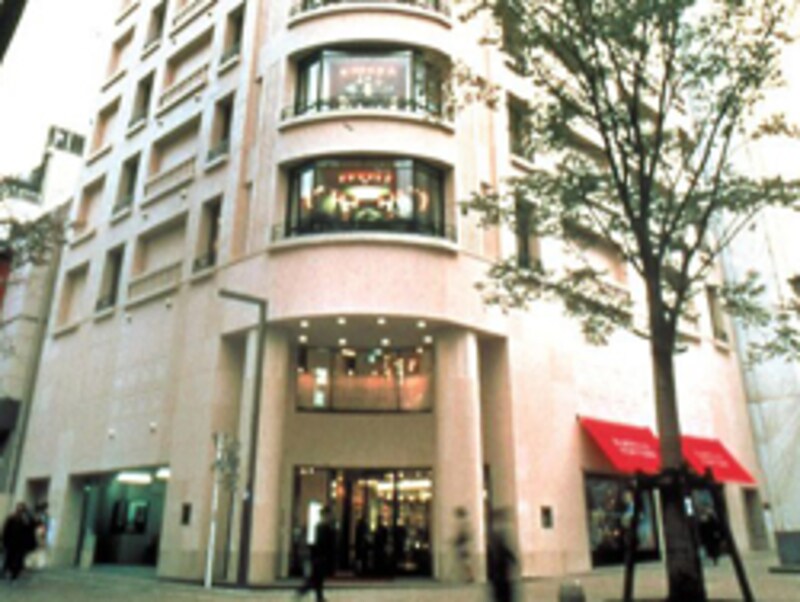 バーニーズ ニューヨーク 新宿店