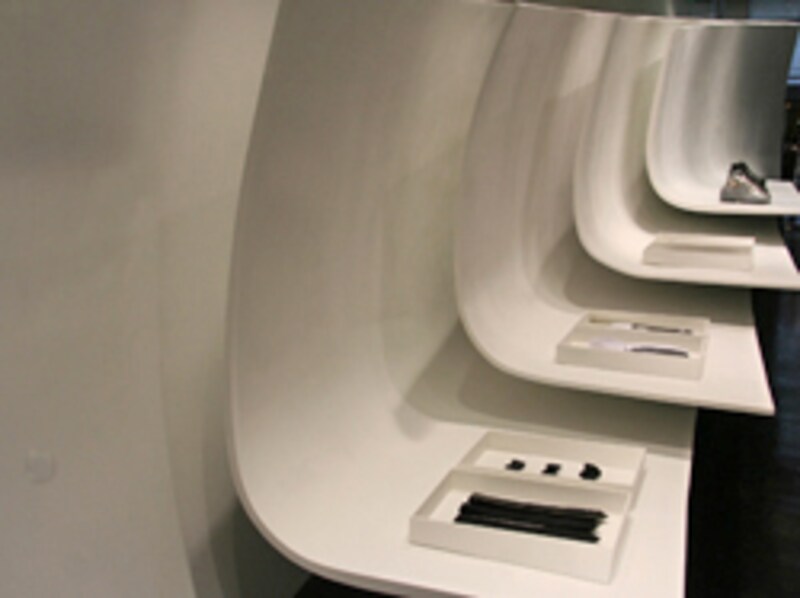 ニール・バレット