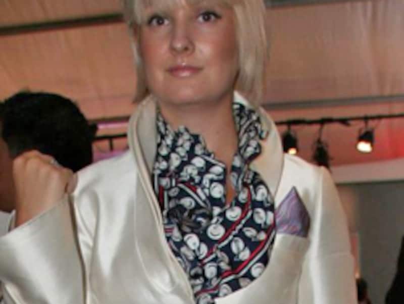 チェリー柄スカーフ