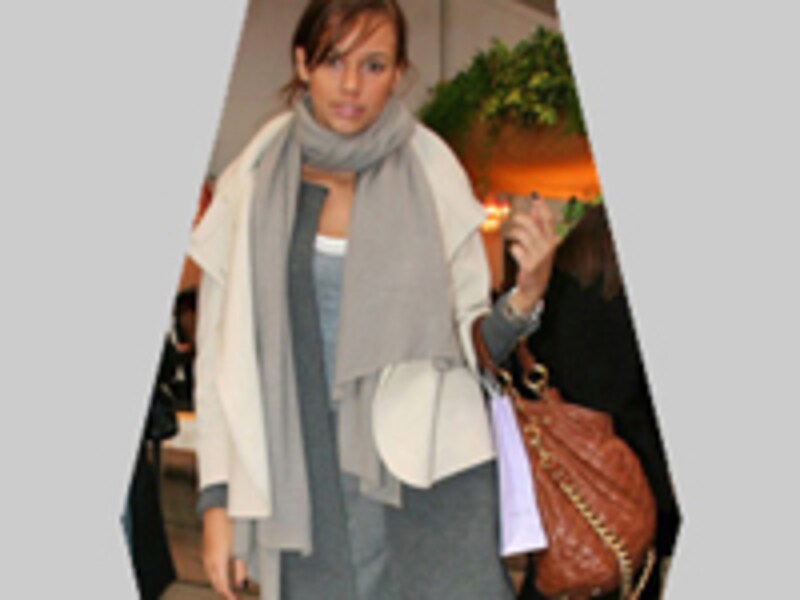 マフラー×服の相性知って、着こなし上達！