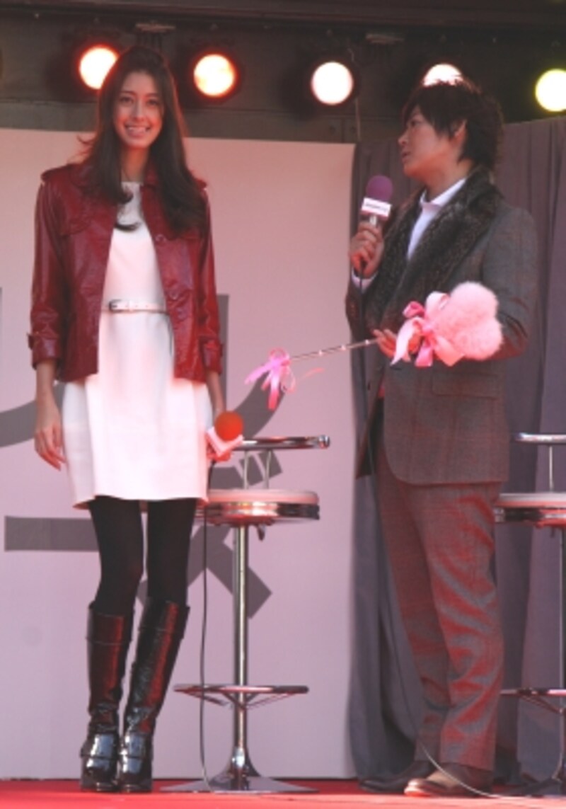 人気モデル森泉さんとファッションコメンテーター植松晃士さん