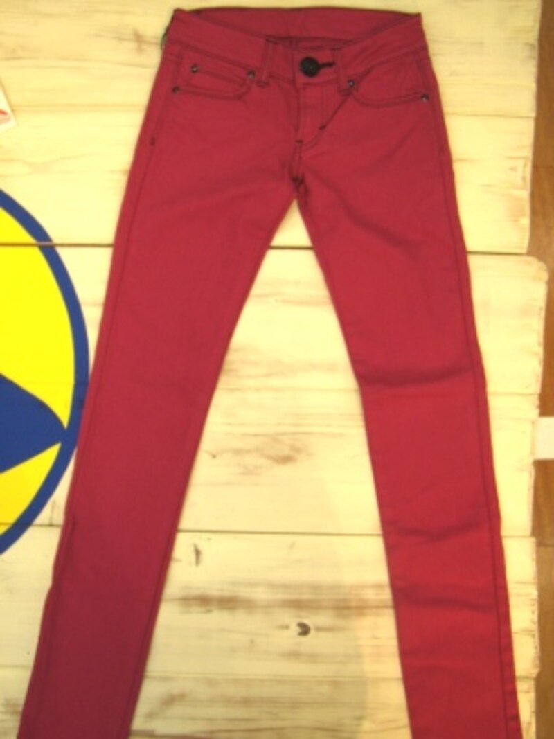 Leeカラージーンズ