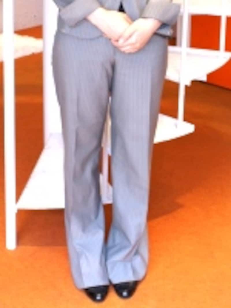 スーツのマナー・ボトム編