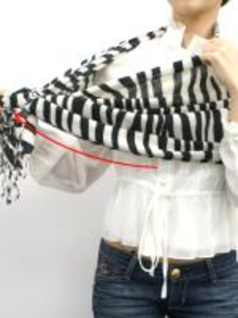 アニマル柄マフラー・ストールの巻き方手順3