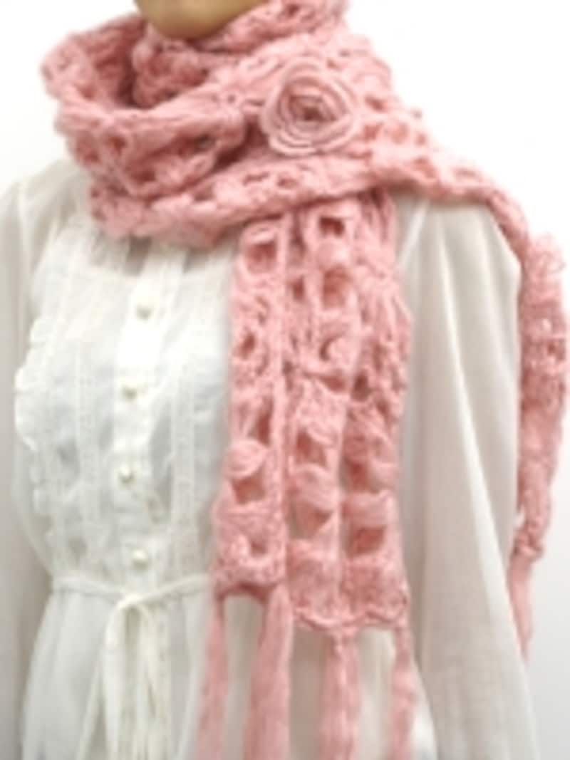 かぎ針編みマフラー・ストールの巻き方手順4