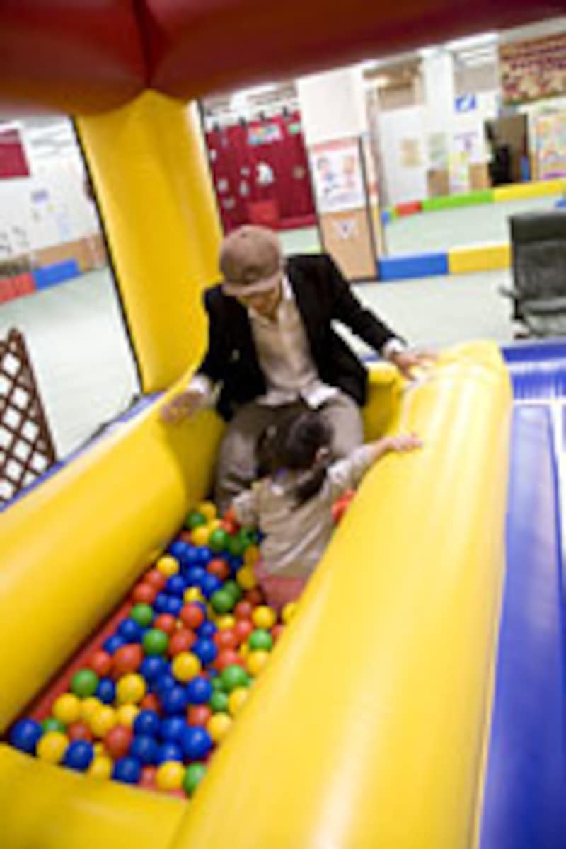 パパとボールプール