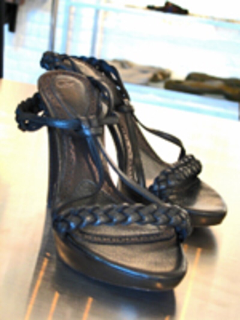 Proenza Schoulerの秋サンダル。