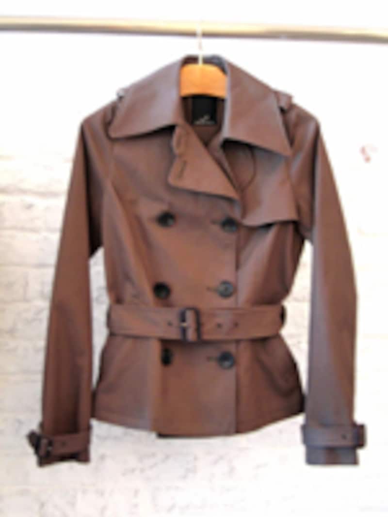 アメリカンラグ　シーオリジナルのショートトレンチ・ジャケット。