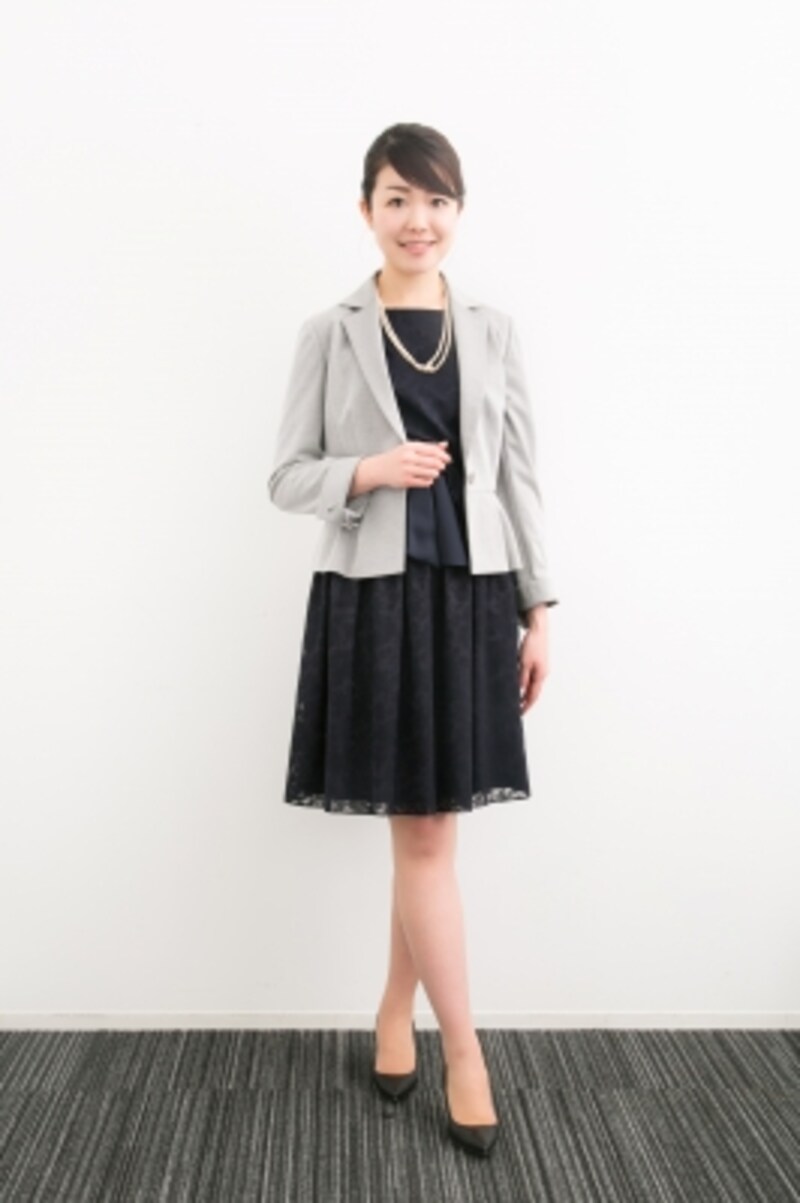 スーツのインナーでこんなに変わる 選び方と着回し 全文 レディースファッション All About