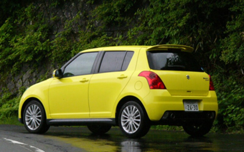 スポーツ・リアスタイル