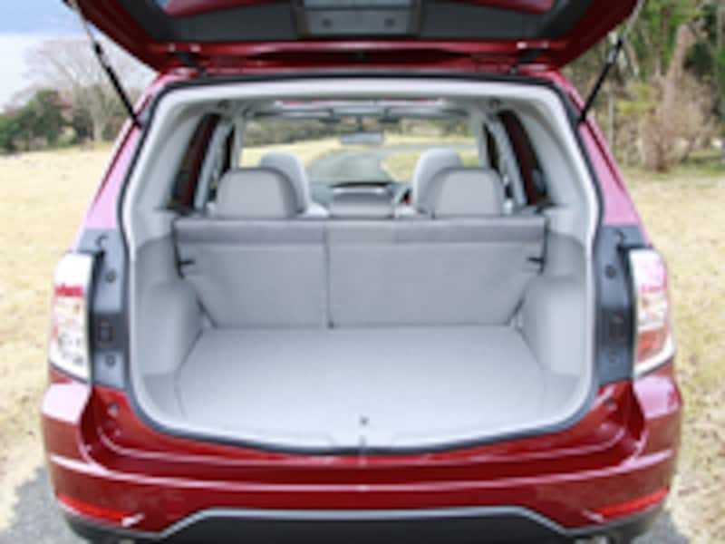 フォレスター・ラゲッジ