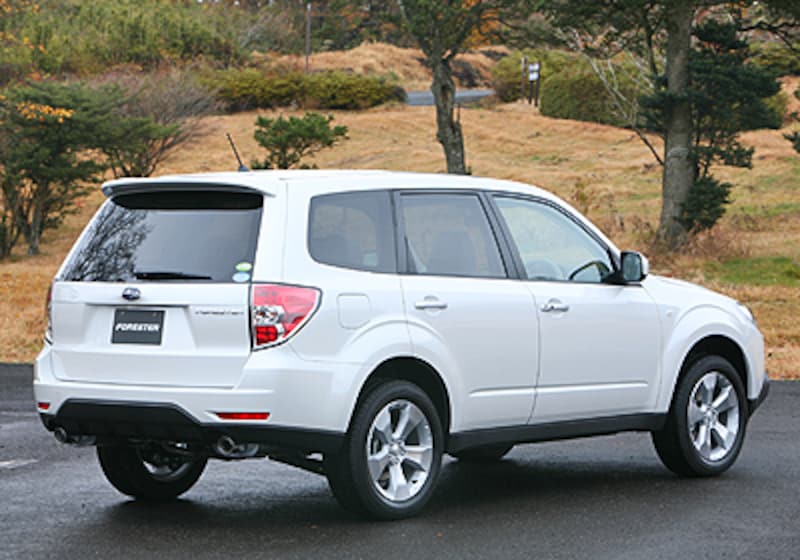 フォレスター2.0XS リア