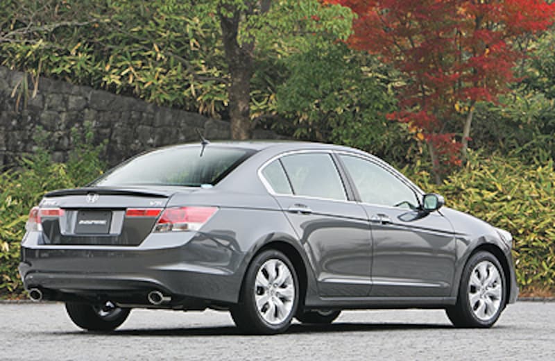 インスパイア・リア