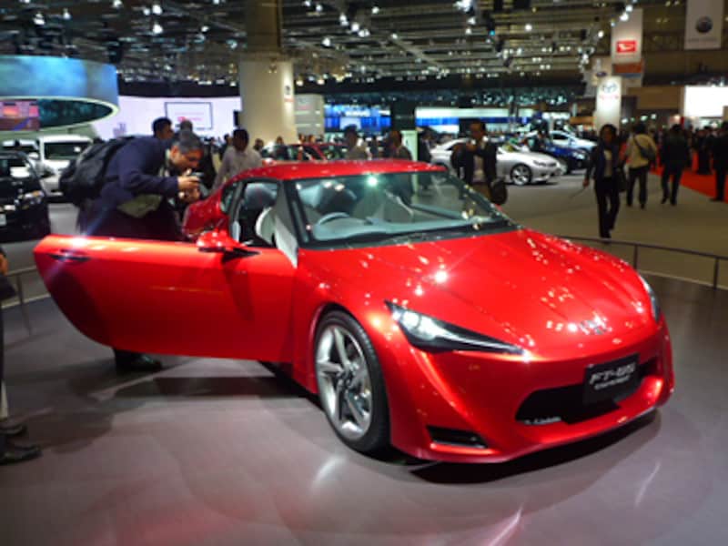 東京モーターショー