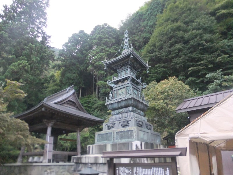 大山不動尊（大山寺）の宝篋印塔