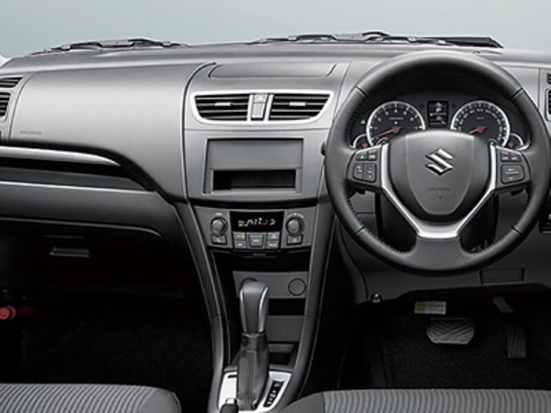 驚きの質感 似て非なる新型スイフト Suzuki スズキ All About 驚きの質感 似て非なる新型スイフト Suzuki スズキ All About