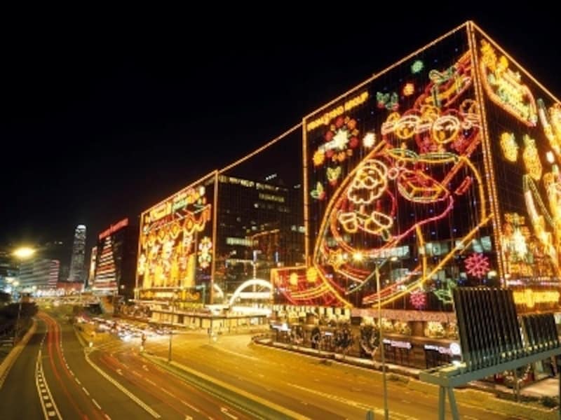 クリスマス&旧正月イルミネーションは必見(c)香港政府観光局