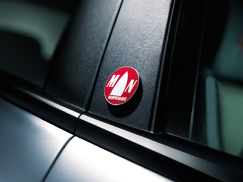 特別仕様車専用バッジ