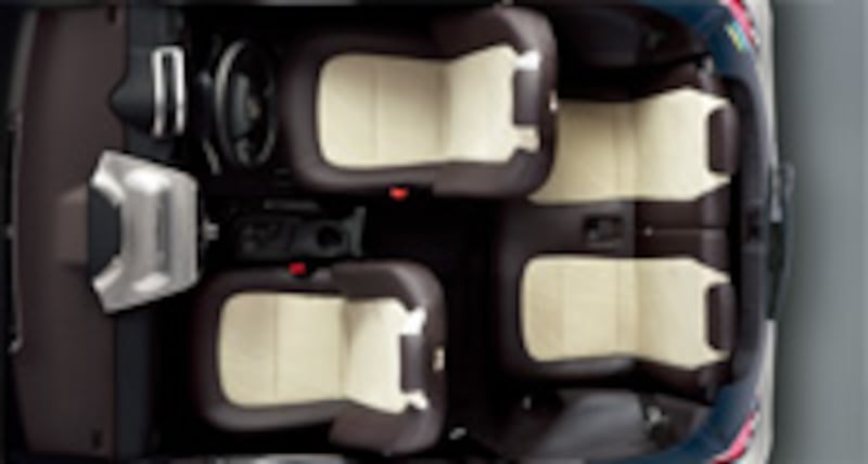 トヨタiQ・レイアウト