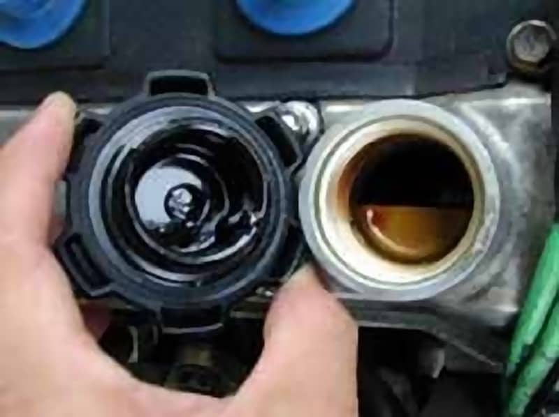 オイルフィルターの様子