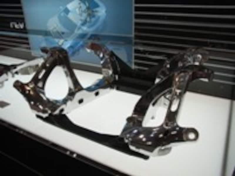 アルミ製メンバー