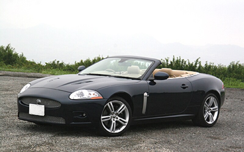 ジャガーXKRコンバーチブル