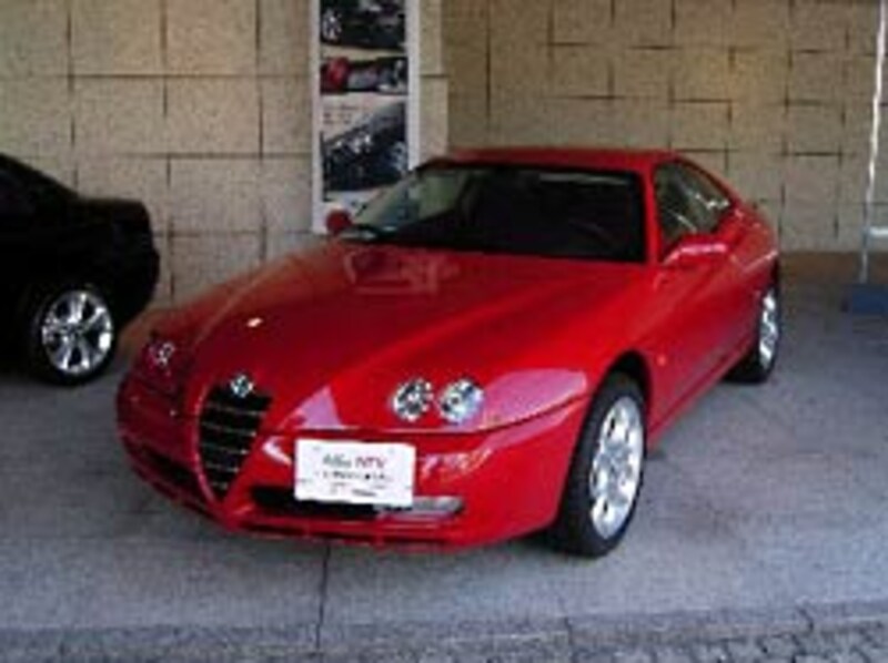 V6オンリーになったがツインスパークが復活 2Lスパイダー
