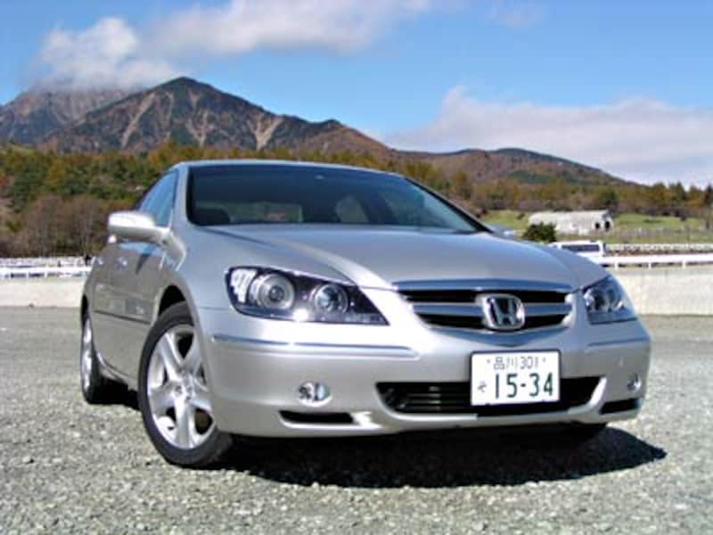 レジェンドとフーガはどっちが買い得か 新型高級セダンを比較する クルマの賢い買い方 売り方 All About レジェンドとフーガはどっちが買い得か 新型高級セダンを比較する クルマの賢い買い方 売り方 All About